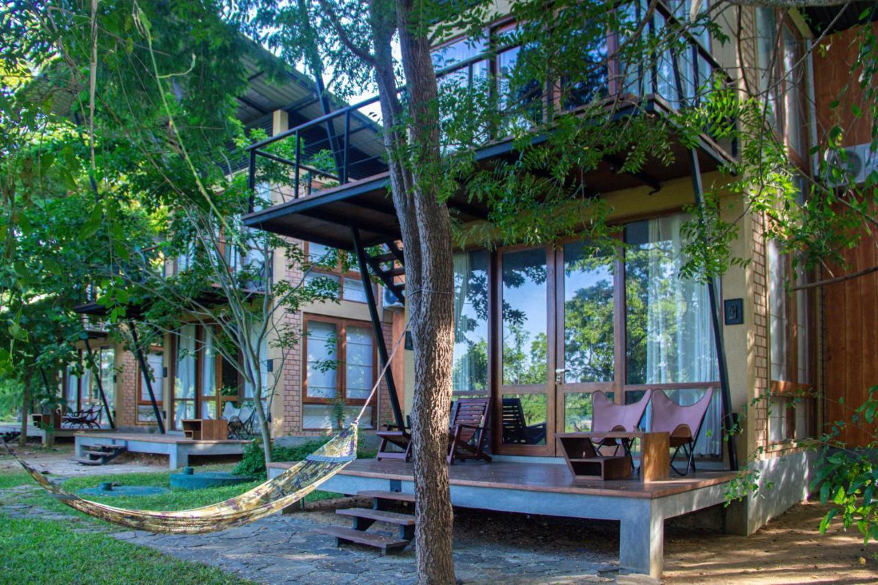 Breezy Lake Tissamaharama Exterior foto