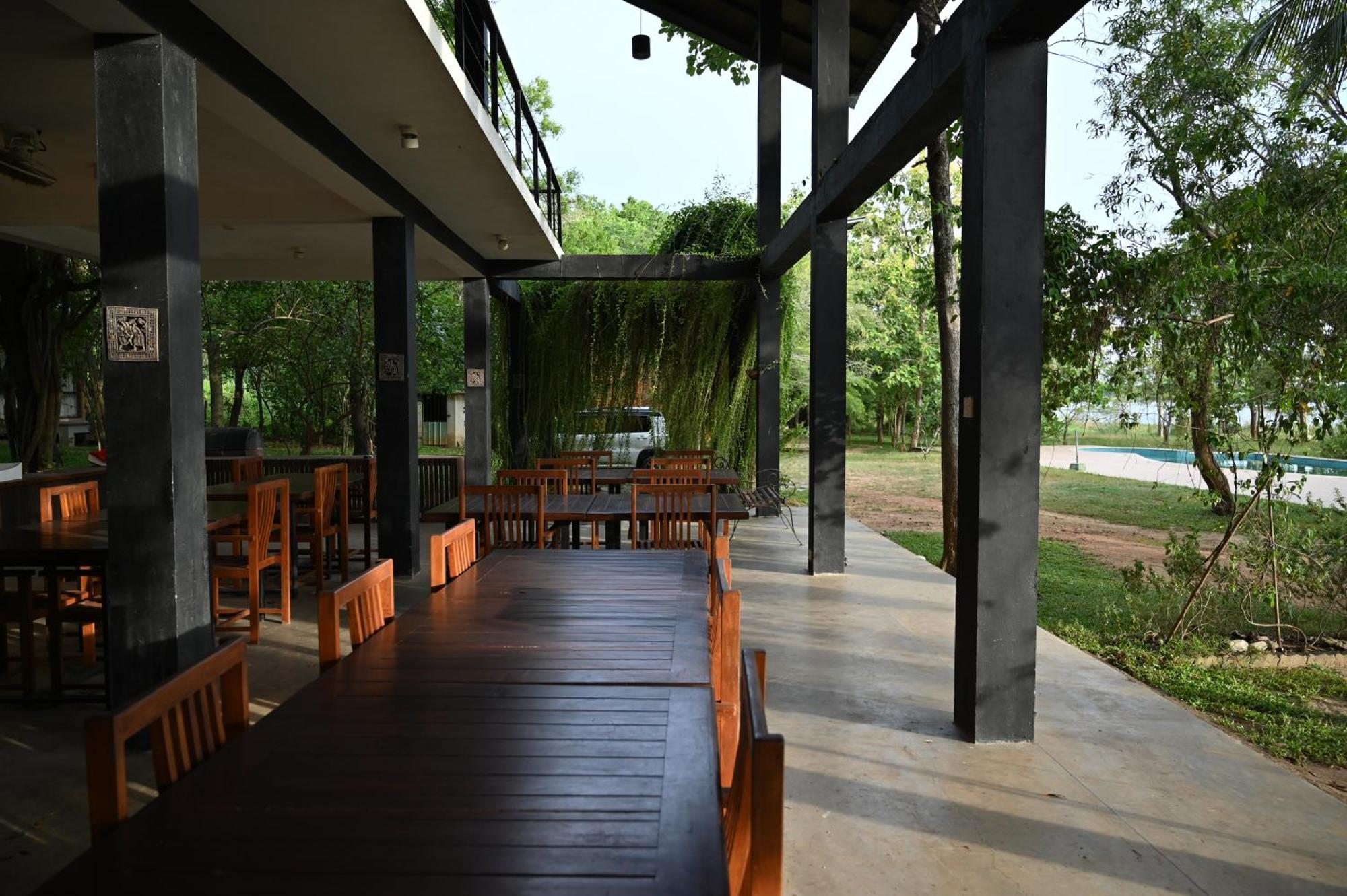 Breezy Lake Tissamaharama Exterior foto