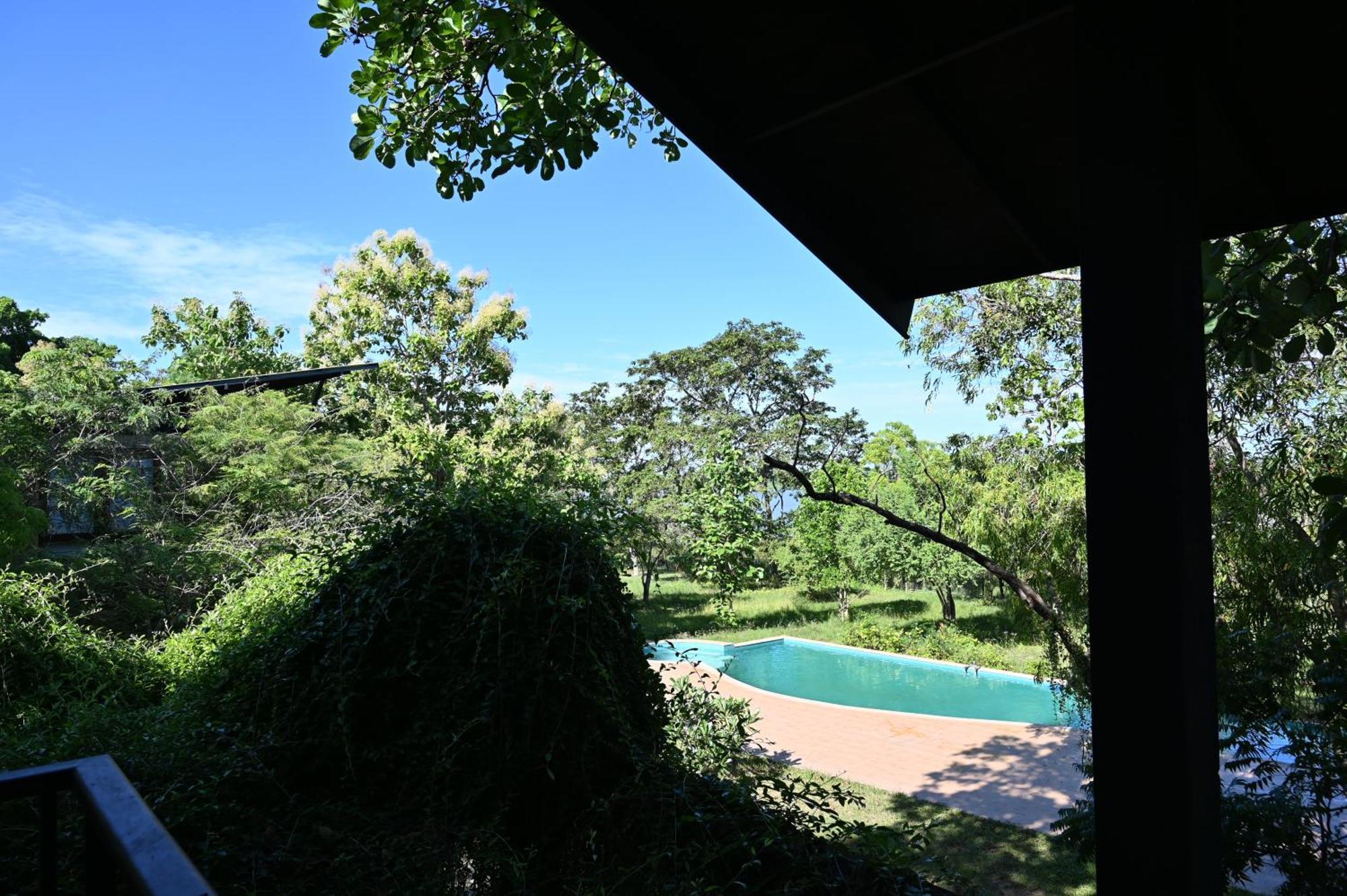 Breezy Lake Tissamaharama Exterior foto